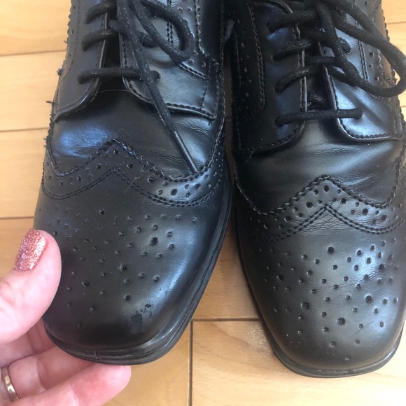 Dress shoes for boys - Picture 3 of 4
